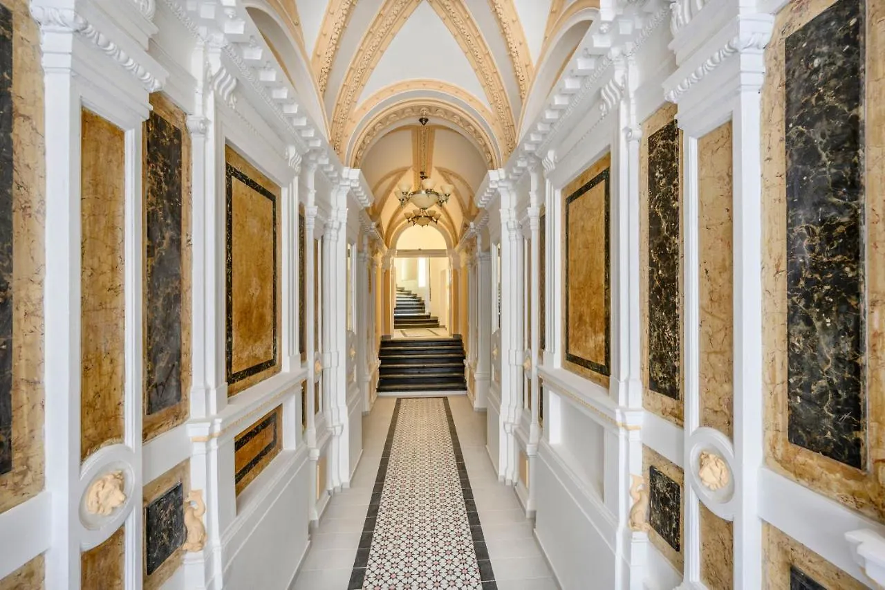 W Apartment, Vintage Style, Next To Wenceslas Square, Prague Center